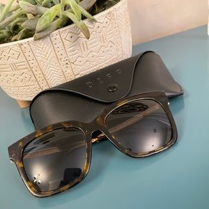 DIFF Bella Sunglasses